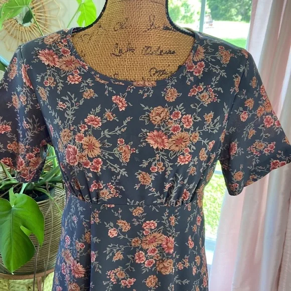 Vintage Express Floral Cottagecore Dress Sz 4 - Picture 2 of 5